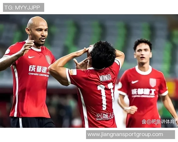 亚冠赛事分析成都遭首尔逆袭海港客场失利回顾